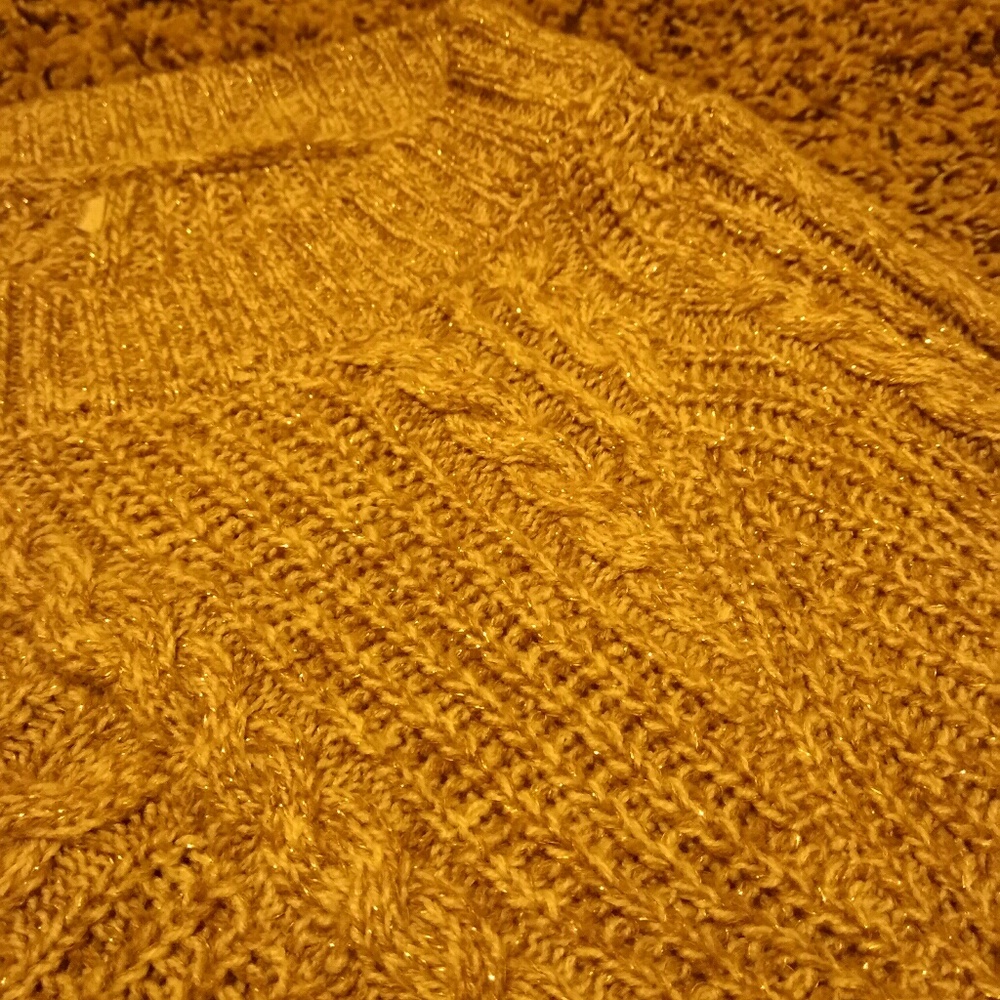 Sweater - Picture 2 of 3